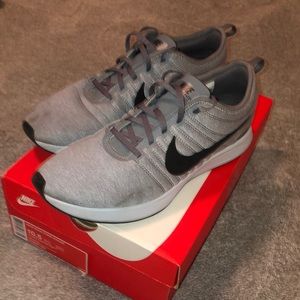 Nike shoes - Men’s 10.5 - Dualtone Racer